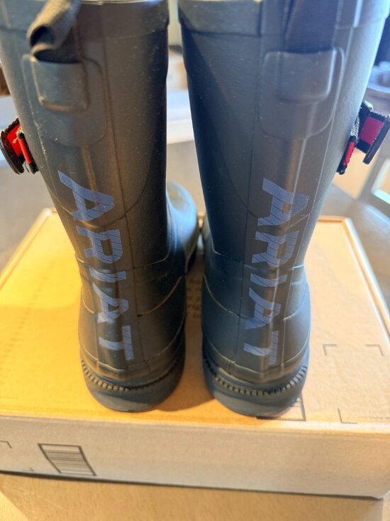 Ariat fishing waders main image 4